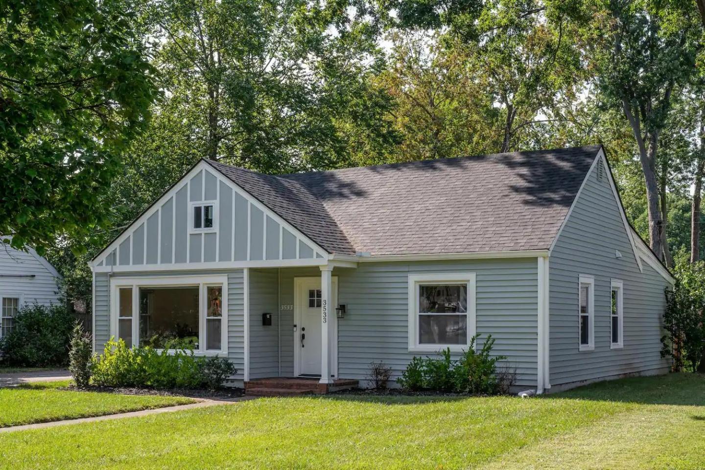 Holiday home Modern Cozy Residential Local Experience *